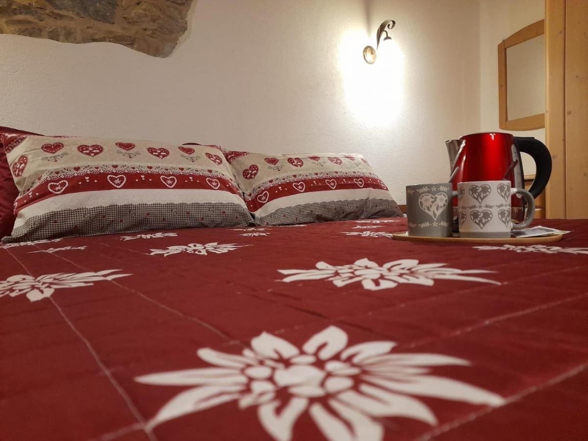 Bed and Breakfast Bed & Breakfast La Crotta Pont-Saint-Martin Exterior foto